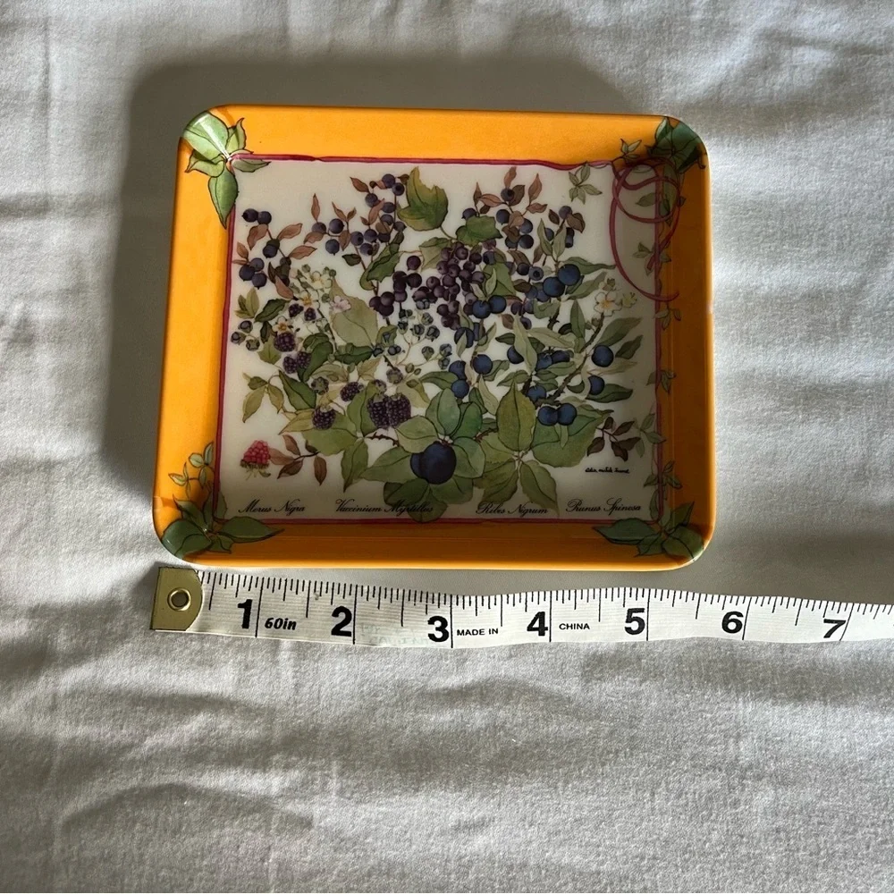 RDE Import Inc. Made in Italy Melamine Foral Blueberries Trinket Trays EUC